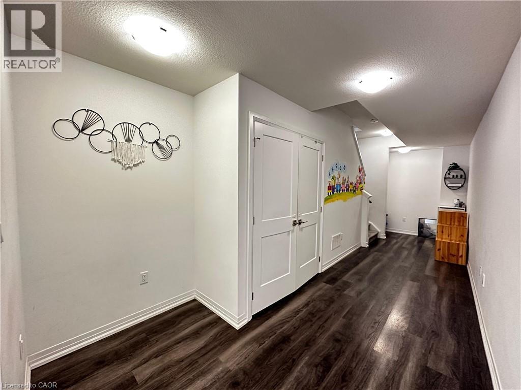 575 Woodward Avenue Unit# 63, Hamilton, ON - Indoor Photo Showing Other Room