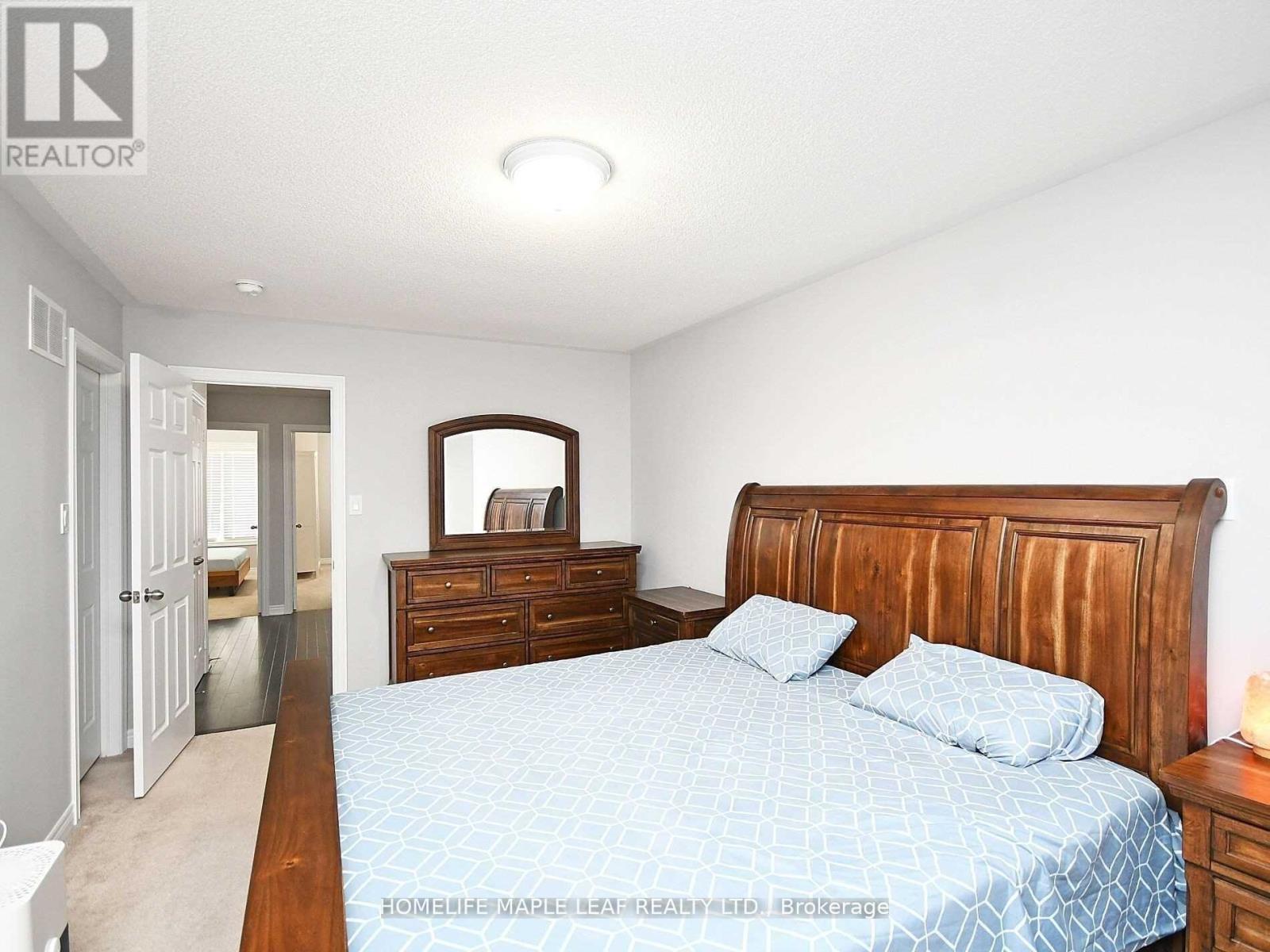 76 Rockman Crescent, Brampton, ON - Indoor Photo Showing Bedroom