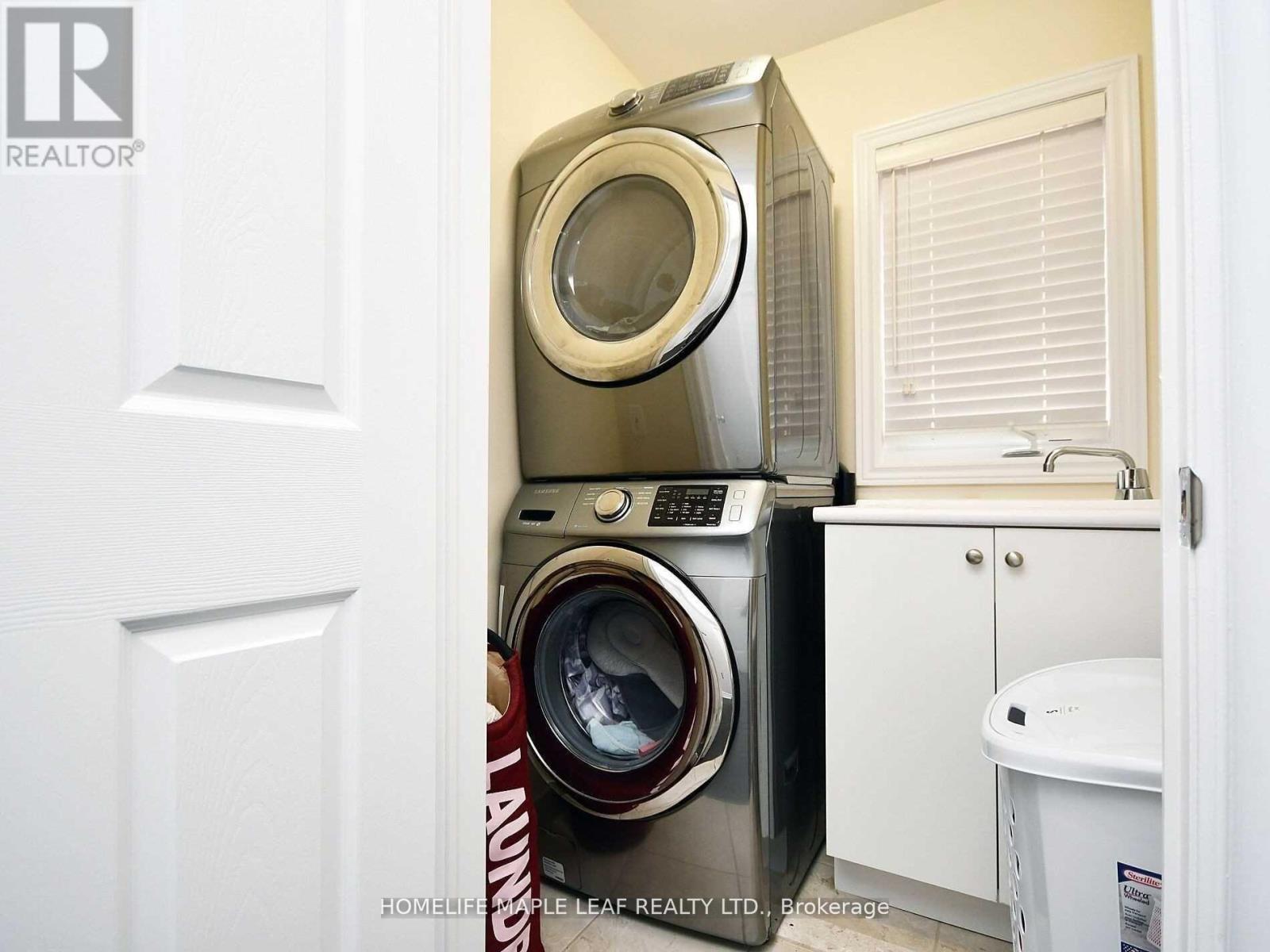 76 Rockman Crescent, Brampton, ON - Indoor Photo Showing Laundry Room