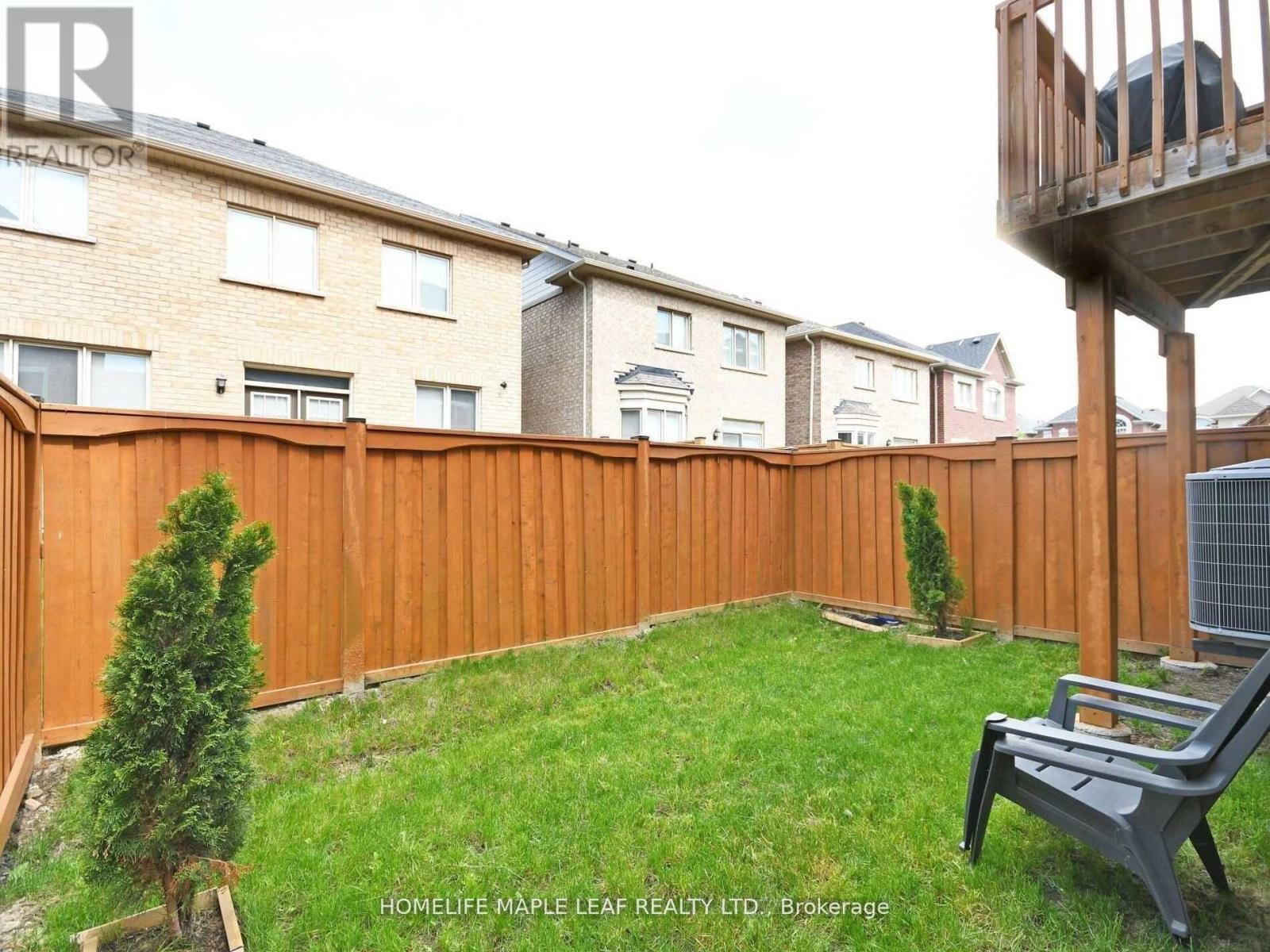 76 Rockman Crescent, Brampton, ON - Outdoor