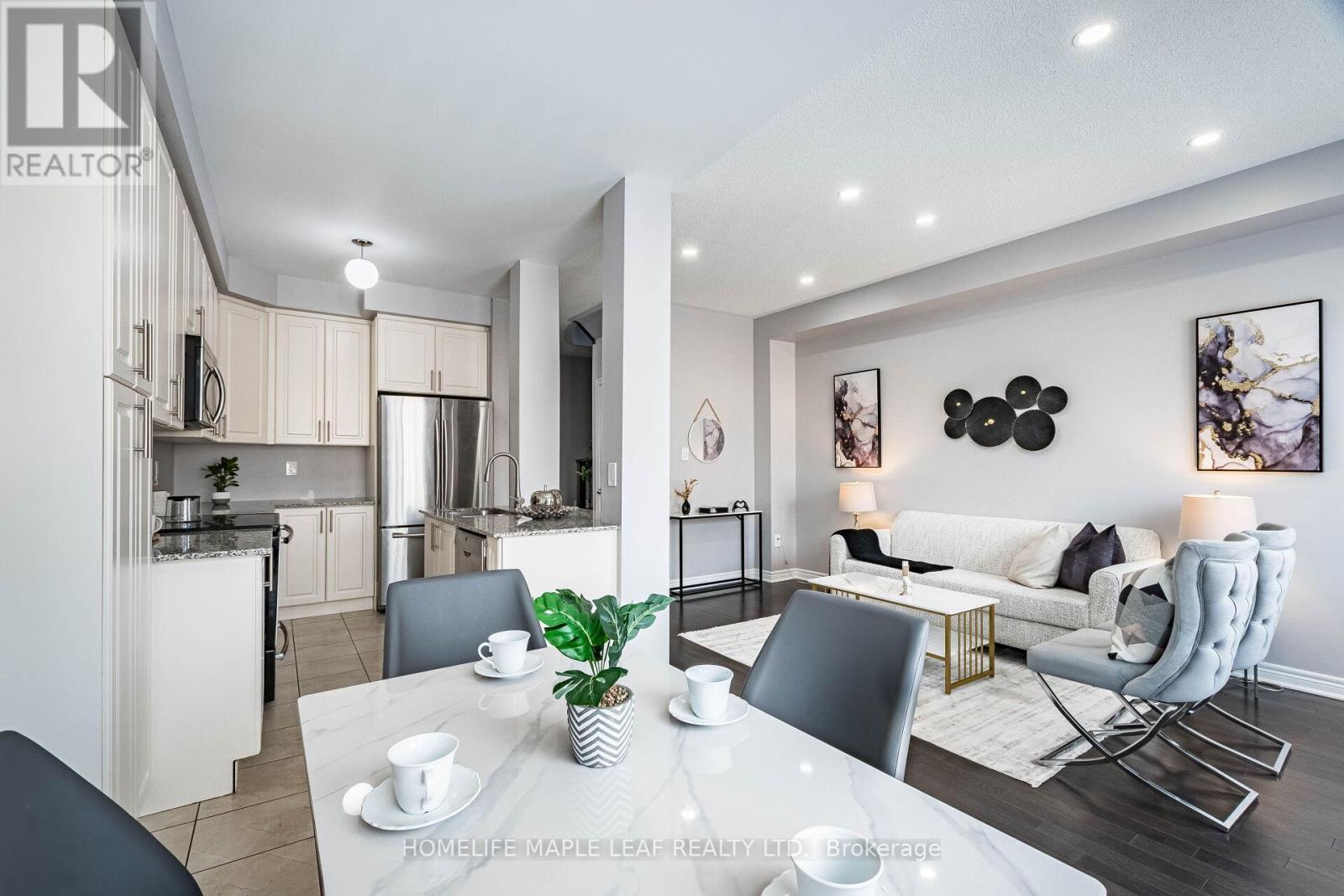 76 Rockman Crescent, Brampton, ON - Indoor Photo Showing Other Room