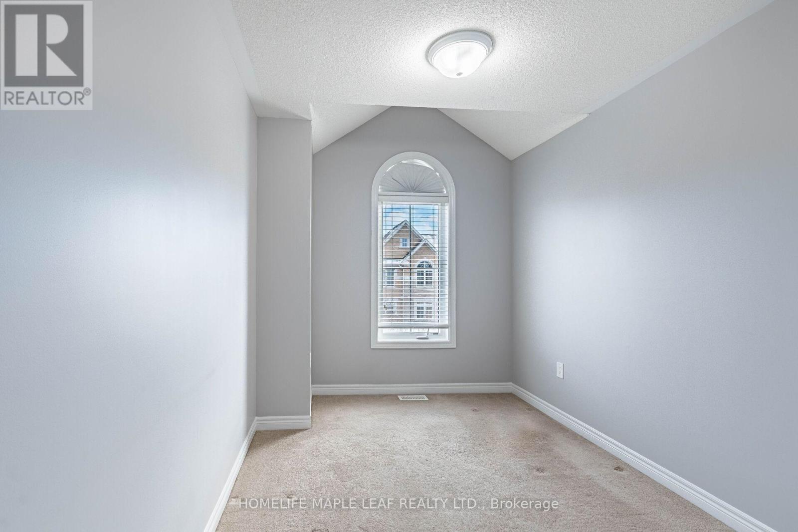 76 Rockman Crescent, Brampton, ON - Indoor Photo Showing Other Room