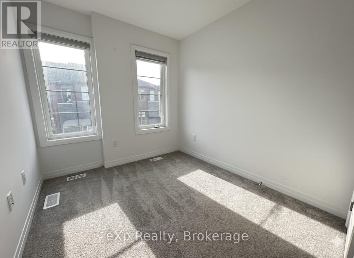 63 - 575 Woodward Avenue, Hamilton (Parkview), ON - Indoor Photo Showing Other Room