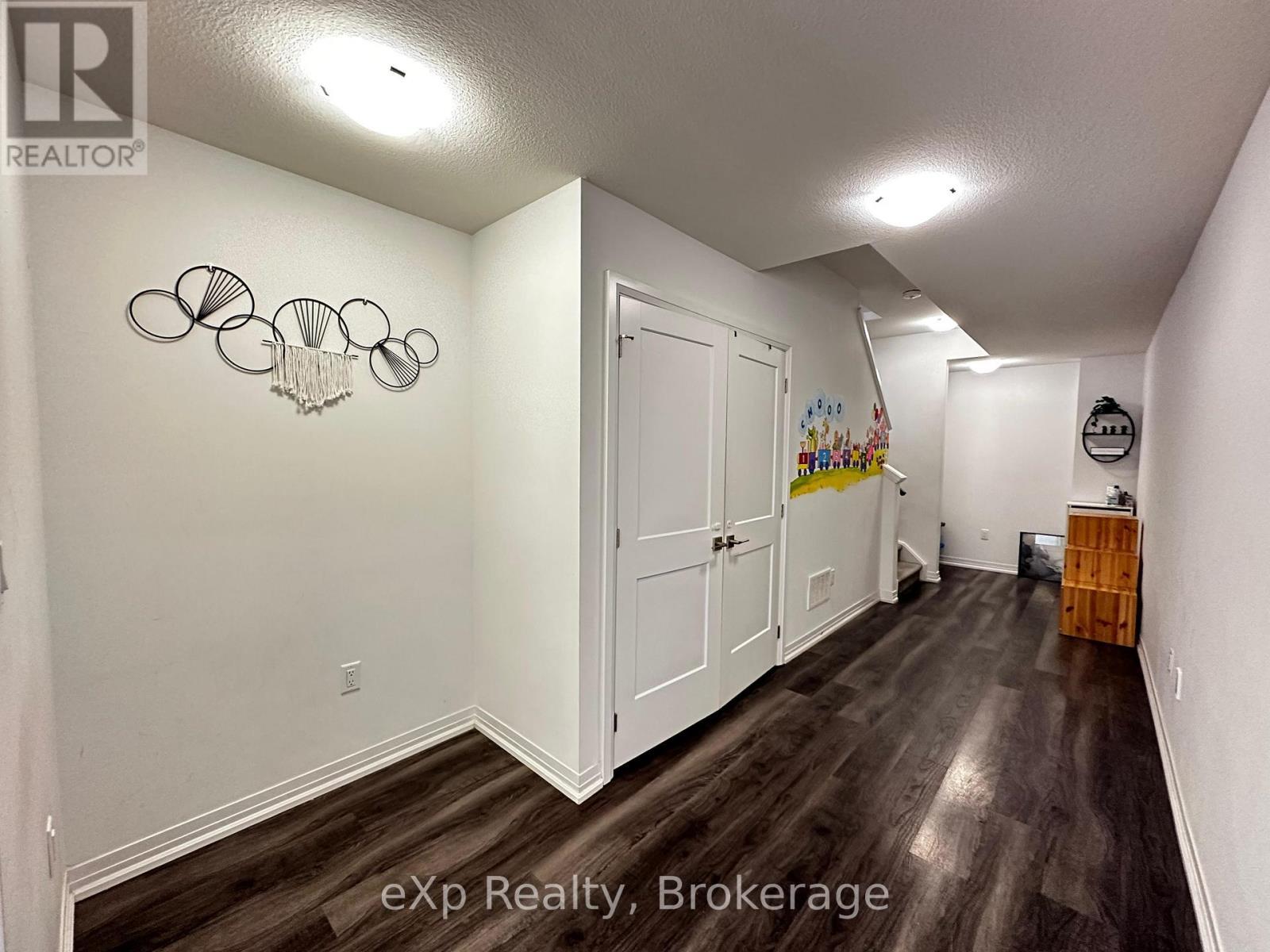 63 - 575 Woodward Avenue, Hamilton (Parkview), ON - Indoor Photo Showing Other Room