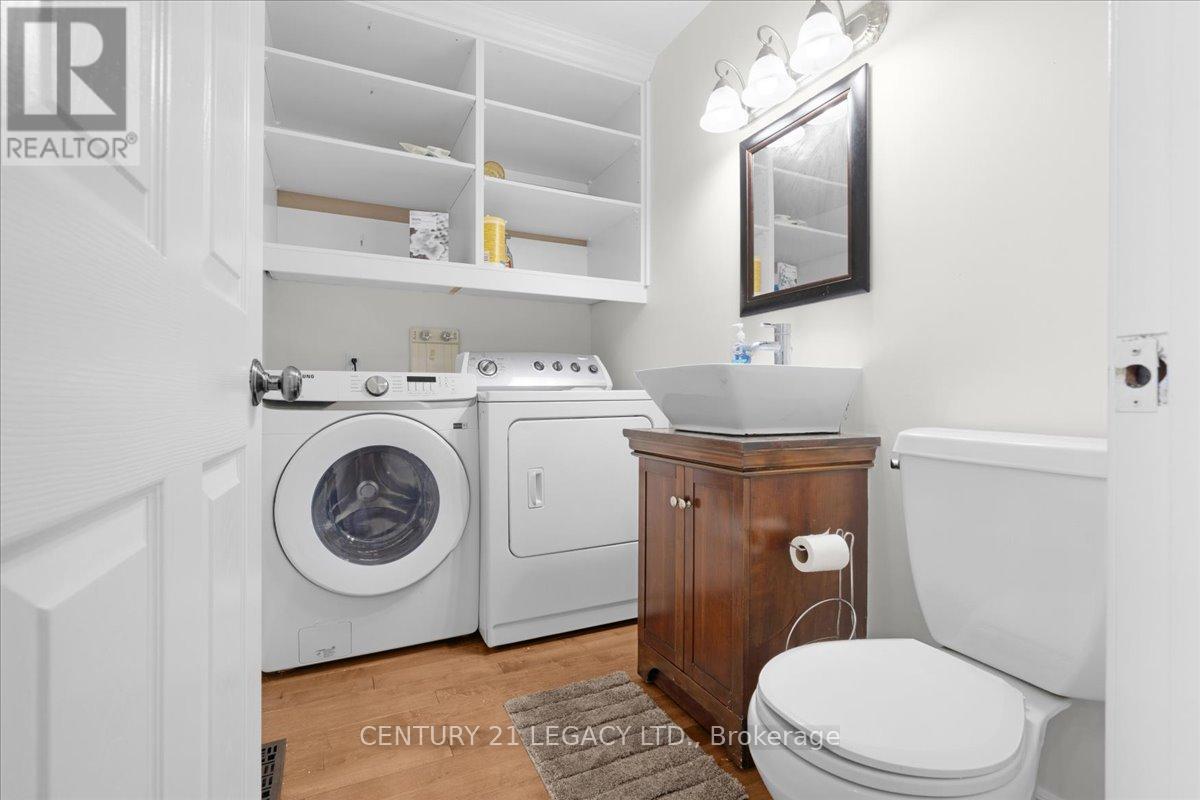 3 Nelson Avenue, Kitchener, ON - Indoor Photo Showing Laundry Room