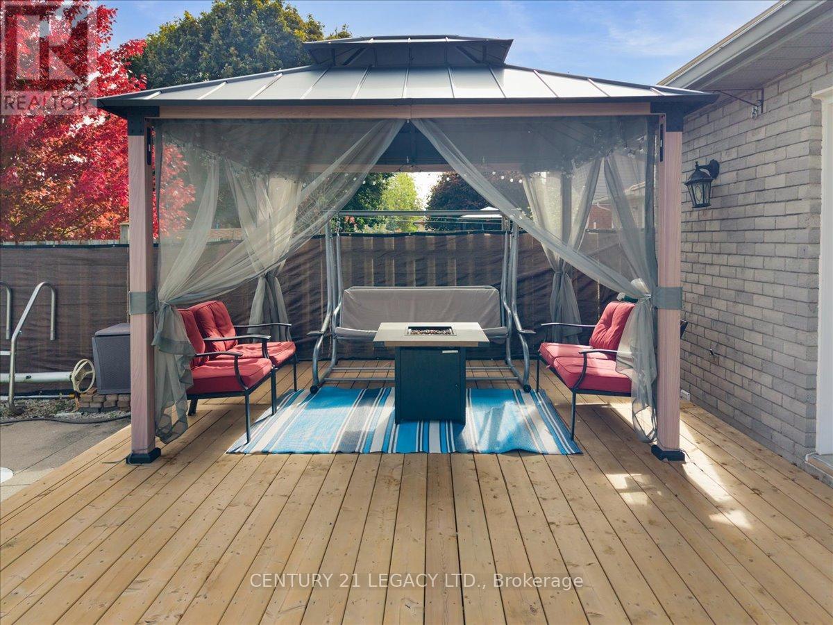 3 Nelson Avenue, Kitchener, ON - Outdoor With Deck Patio Veranda With Exterior