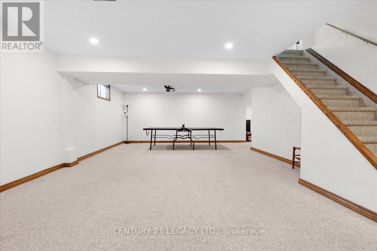 3 Nelson Avenue, Kitchener, ON - Indoor Photo Showing Other Room