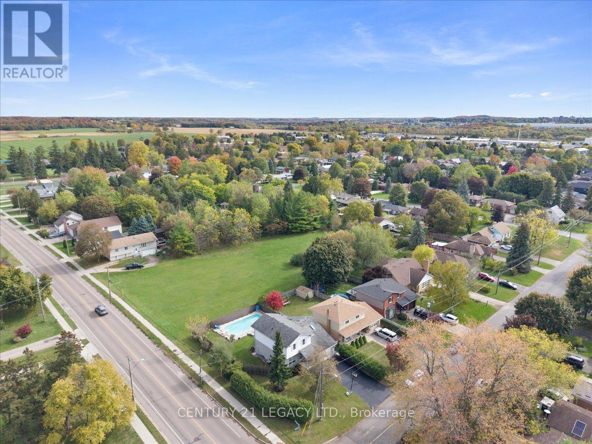 3 Nelson Avenue, Kitchener, ON - Outdoor With View
