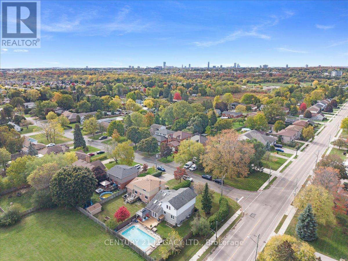 3 Nelson Avenue, Kitchener, ON - Outdoor With View