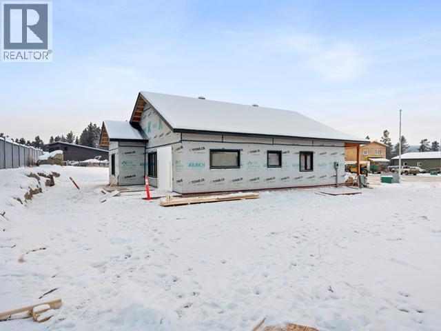 40 Beryl Place, Whitehorse, YT - Outdoor