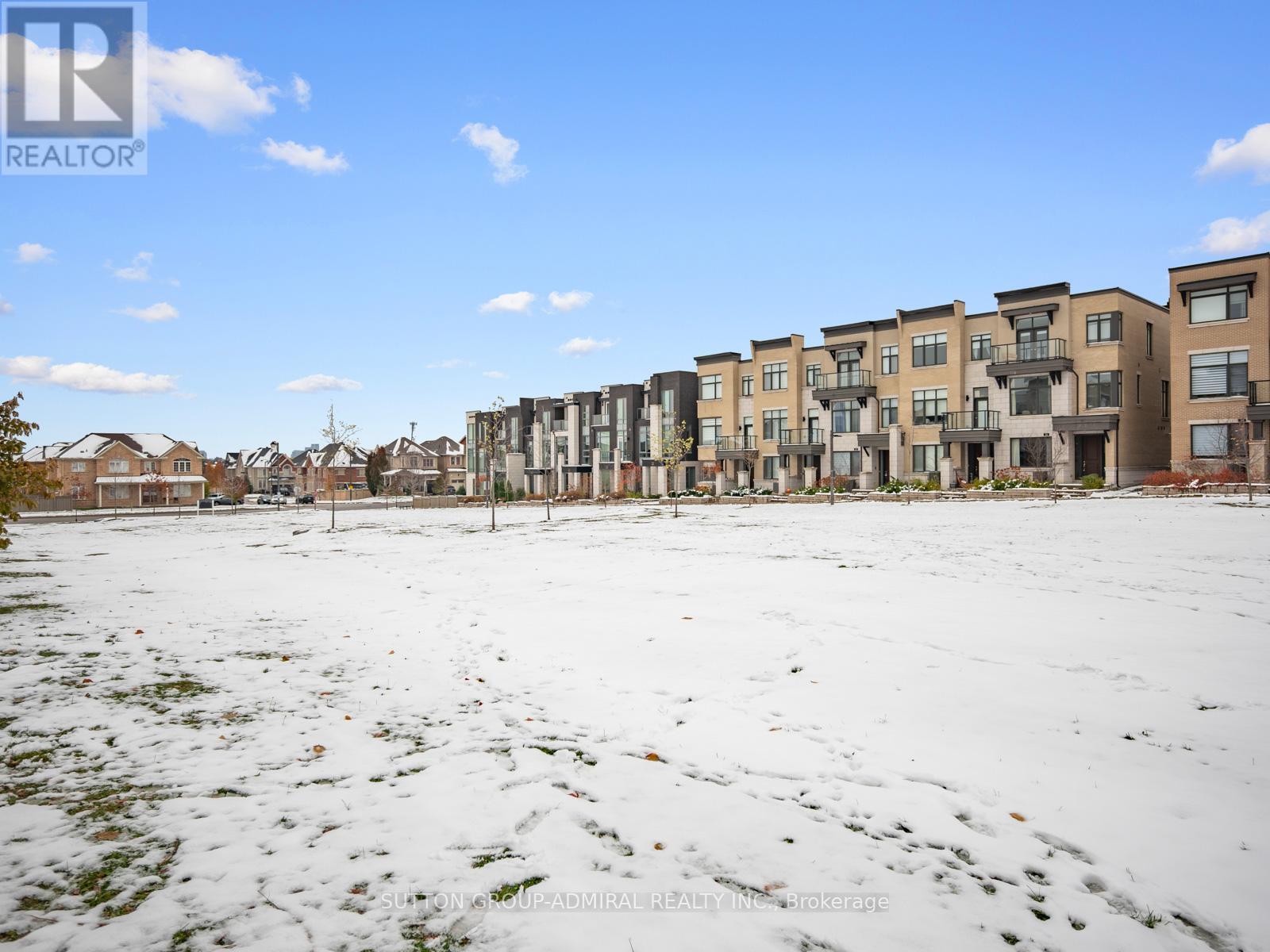 27 Adaskin Avenue, Vaughan, ON - Outdoor