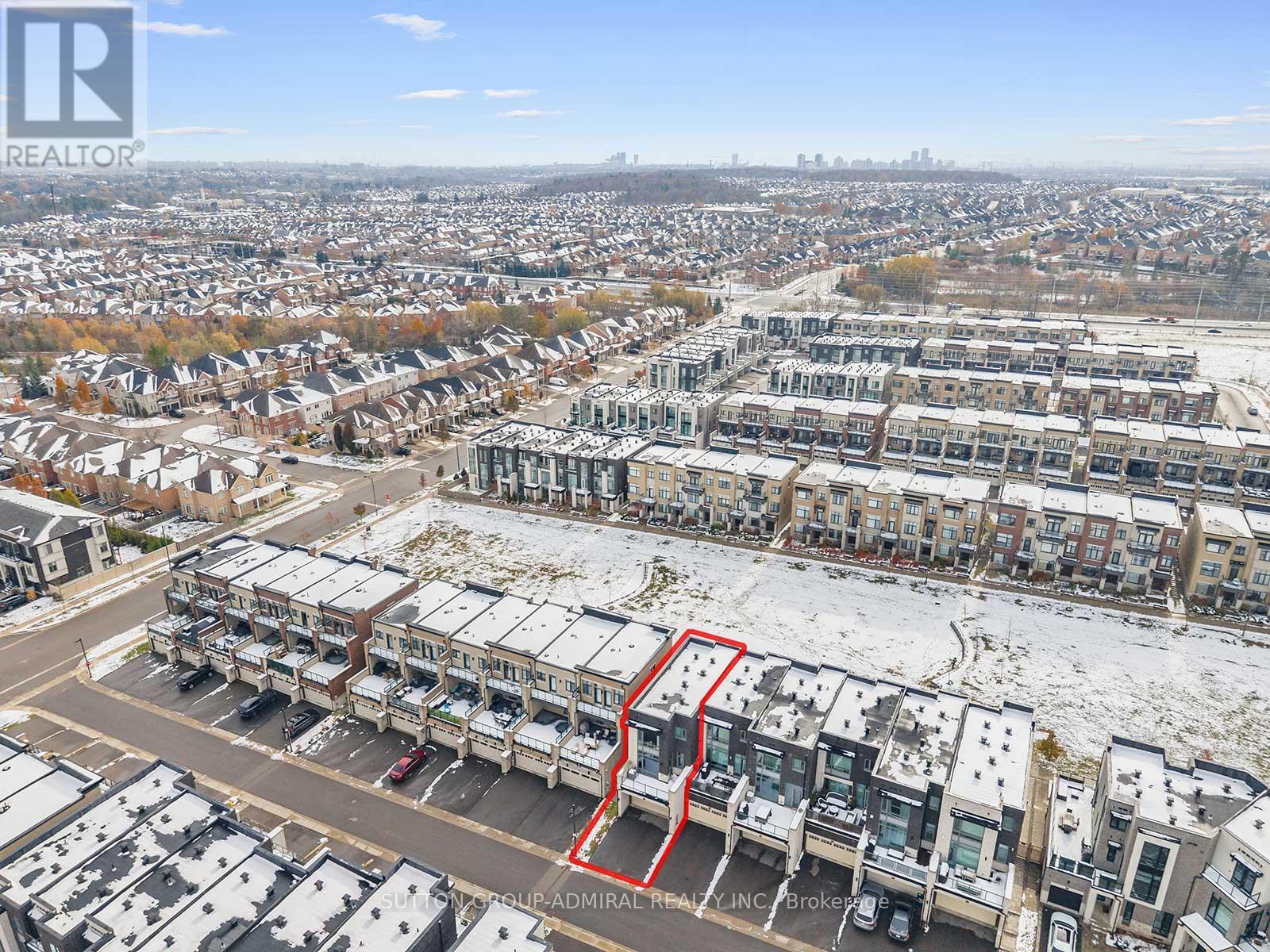 27 Adaskin Avenue, Vaughan, ON - Outdoor With View