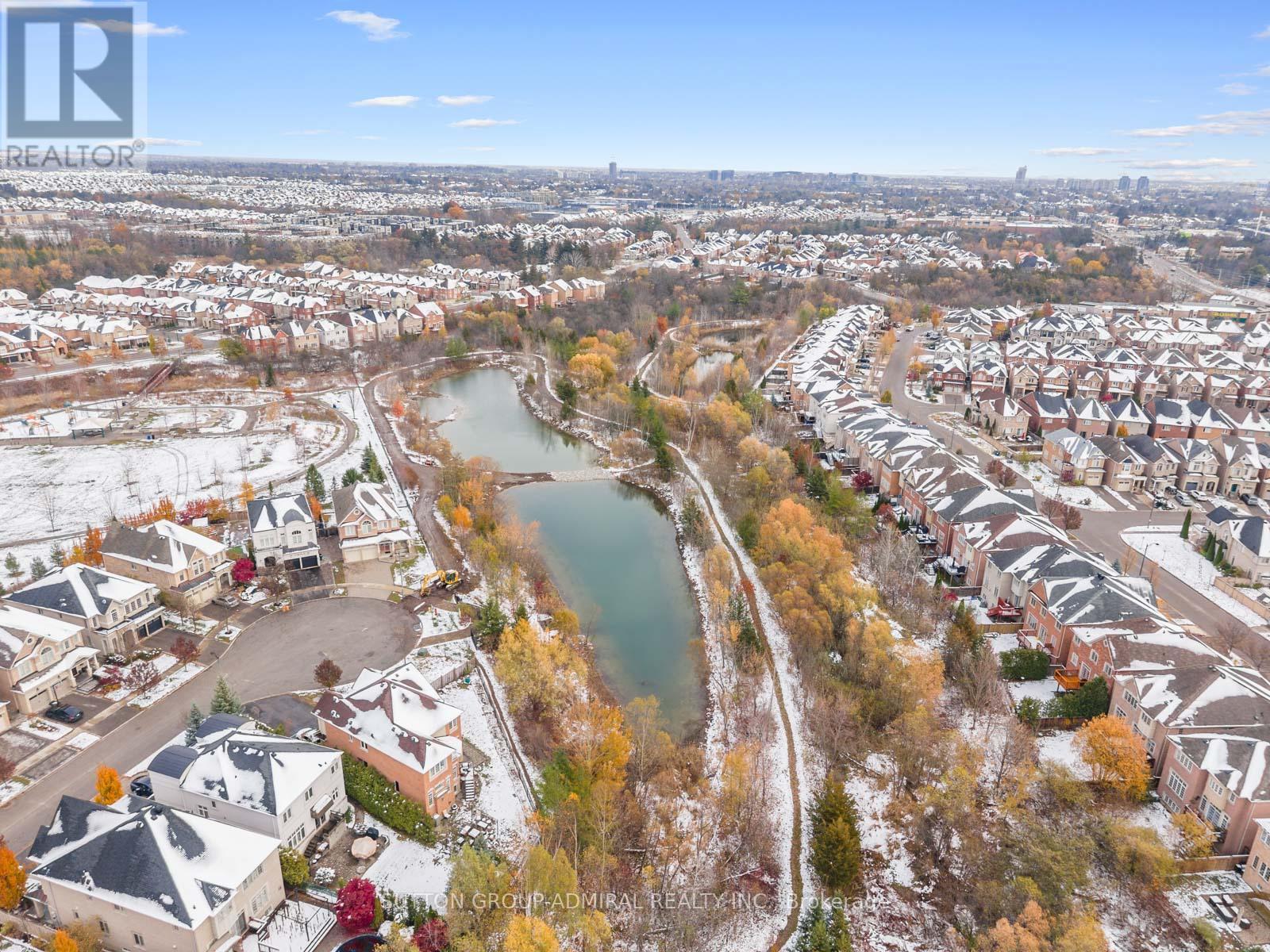 27 Adaskin Avenue, Vaughan, ON - Outdoor With View