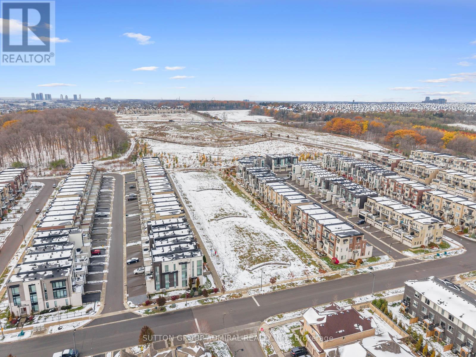 27 Adaskin Avenue, Vaughan, ON - Outdoor With View