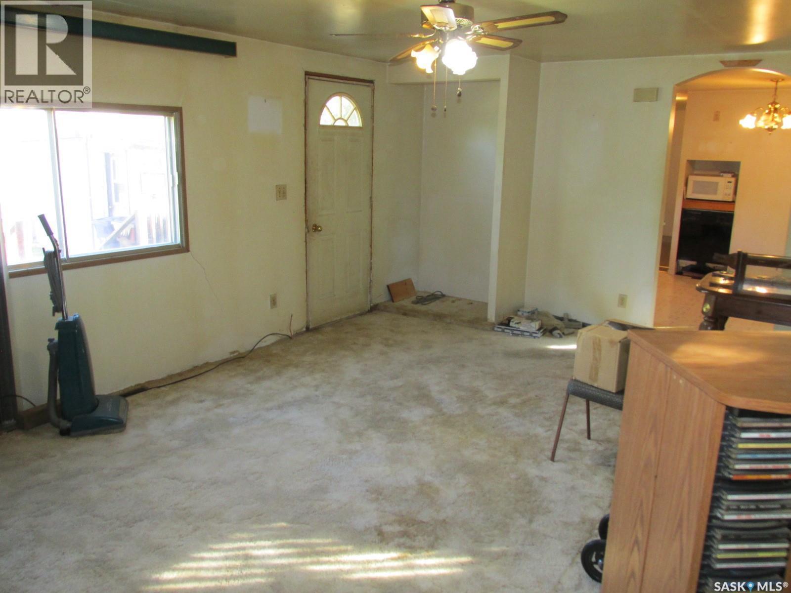 520 Parkdale Street, Carrot River, SK