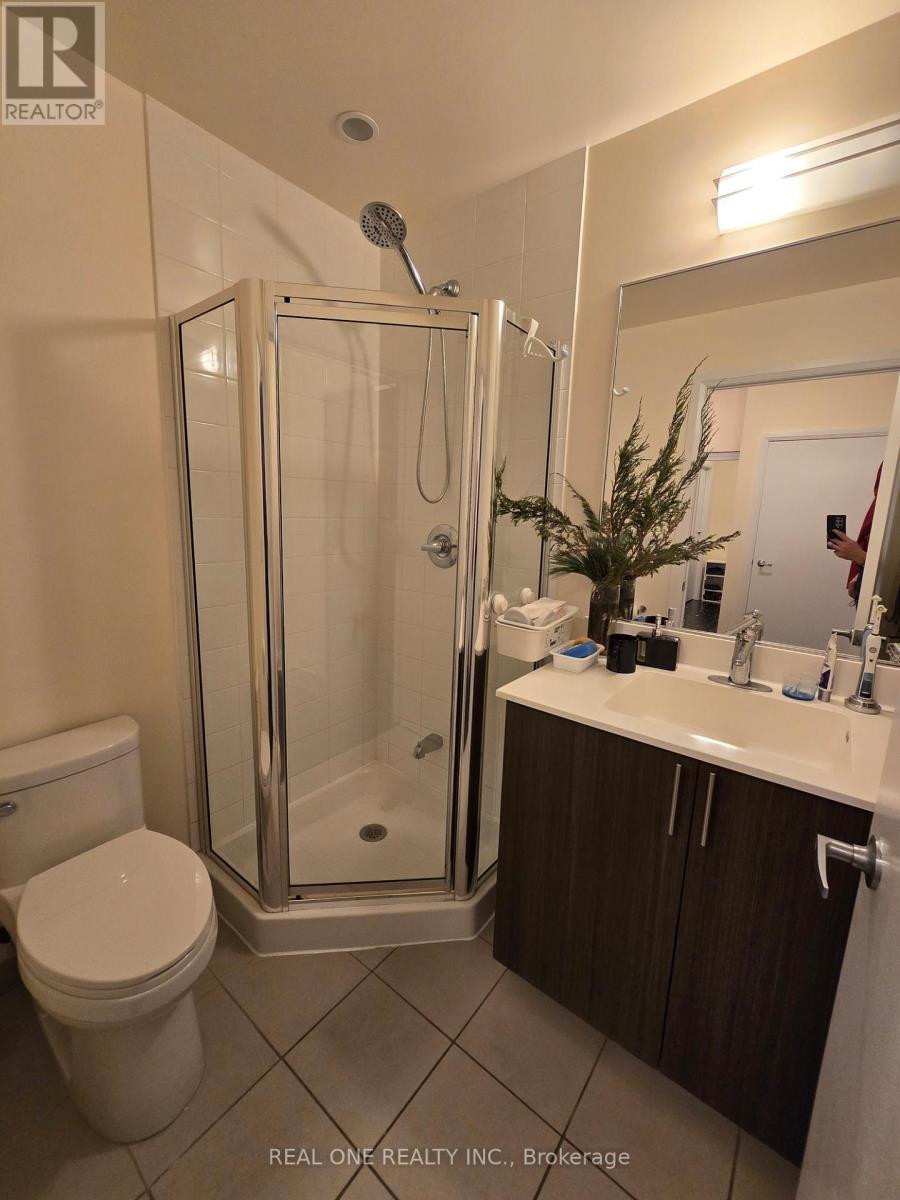 615 - 17 Kenaston Gardens, Toronto, ON - Indoor Photo Showing Bathroom