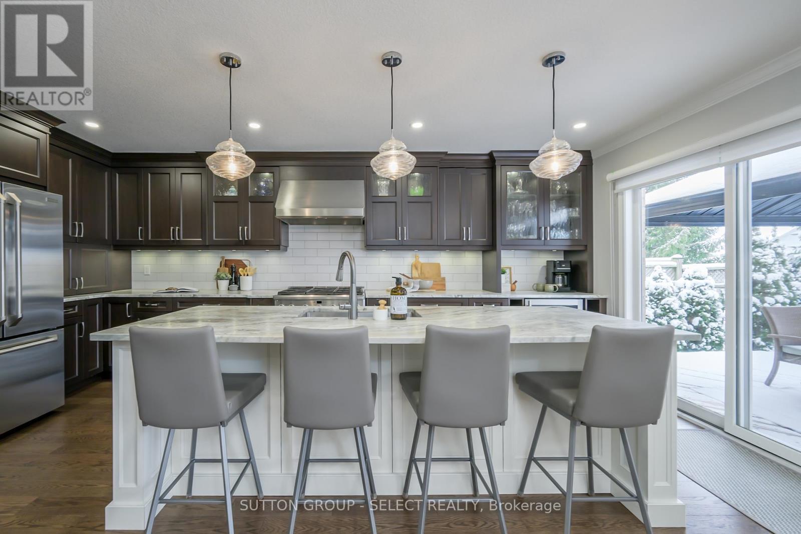 15 Marcus Crescent, London North (North A), ON - Indoor