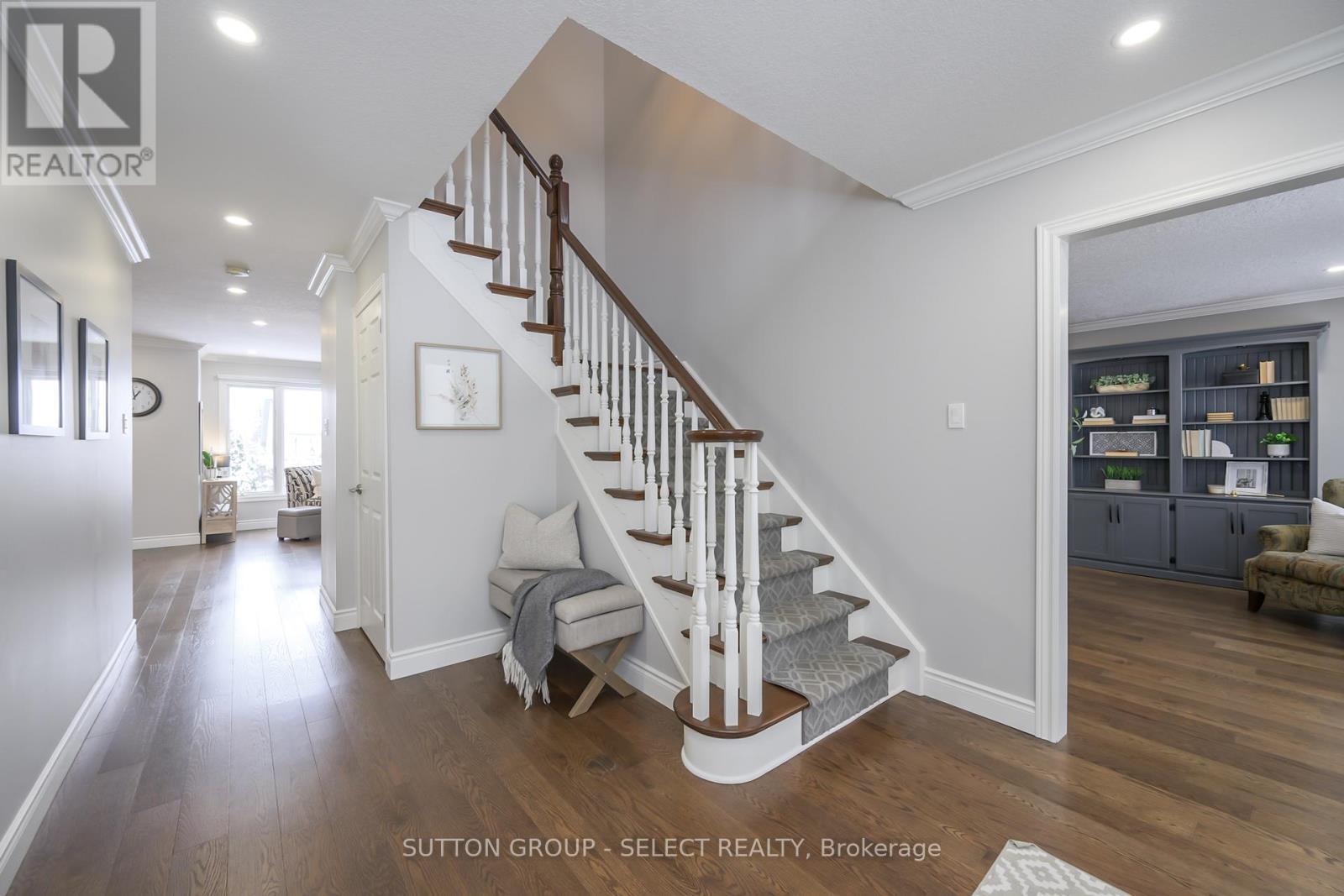 15 Marcus Crescent, London North (North A), ON - Indoor Photo Showing Other Room