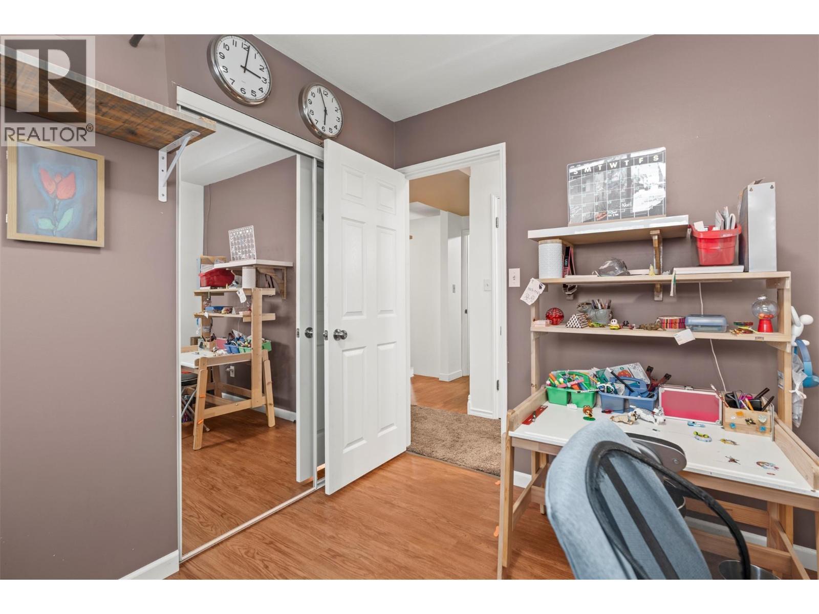 1016 34 Avenue, Vernon, BC - Indoor