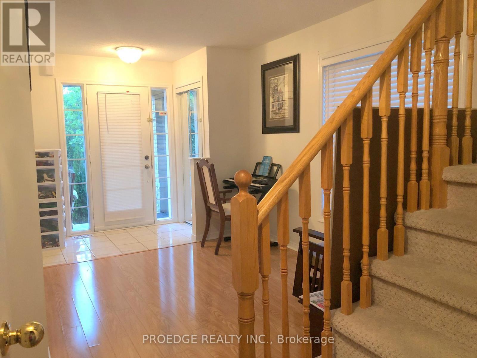 entry room -1 - 33 Stonewood Street, Ajax, ON - Indoor Photo Showing Other Room