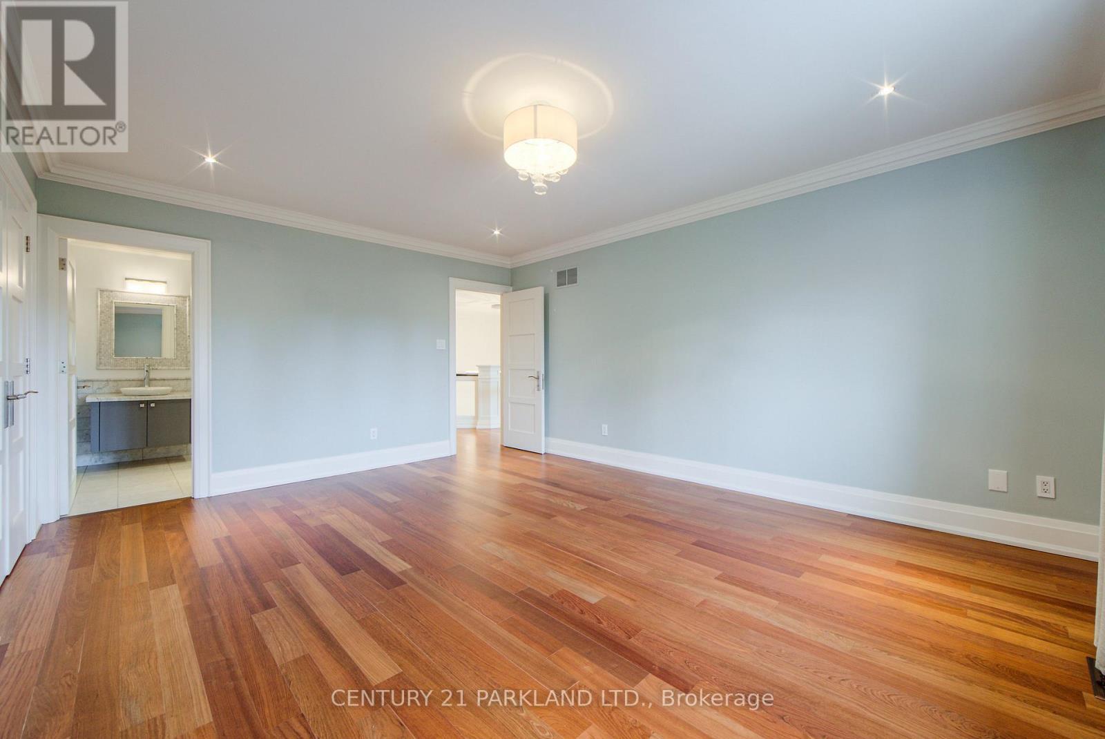 16 Flatbush Avenue, Vaughan, ON - Indoor Photo Showing Other Room