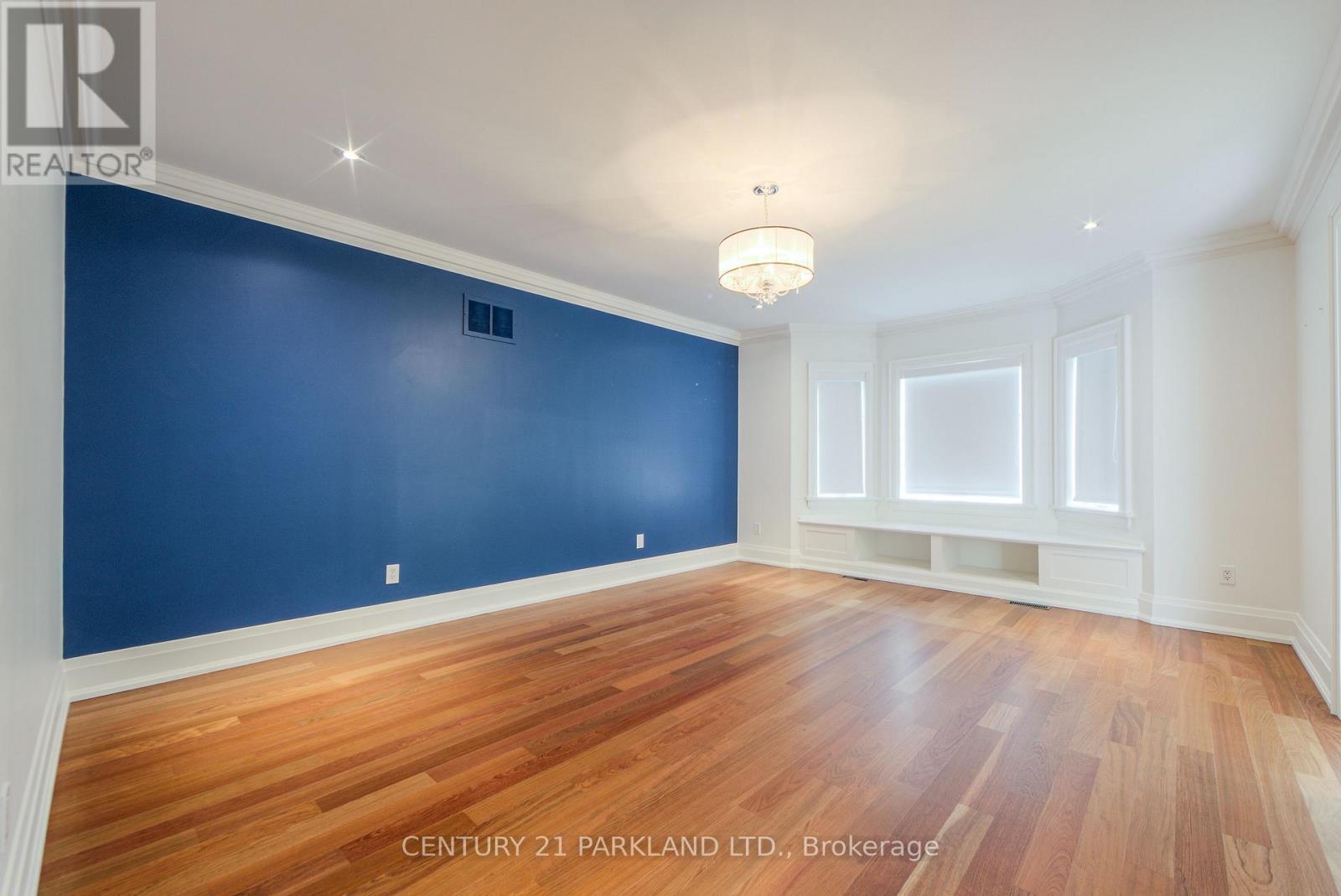 16 Flatbush Avenue, Vaughan, ON - Indoor Photo Showing Other Room