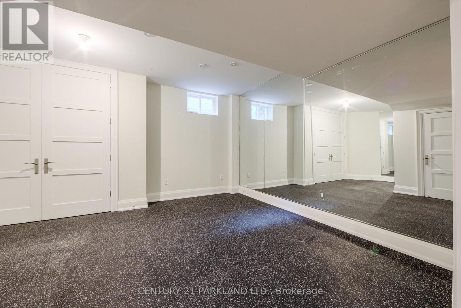 16 Flatbush Avenue, Vaughan, ON - Indoor Photo Showing Other Room