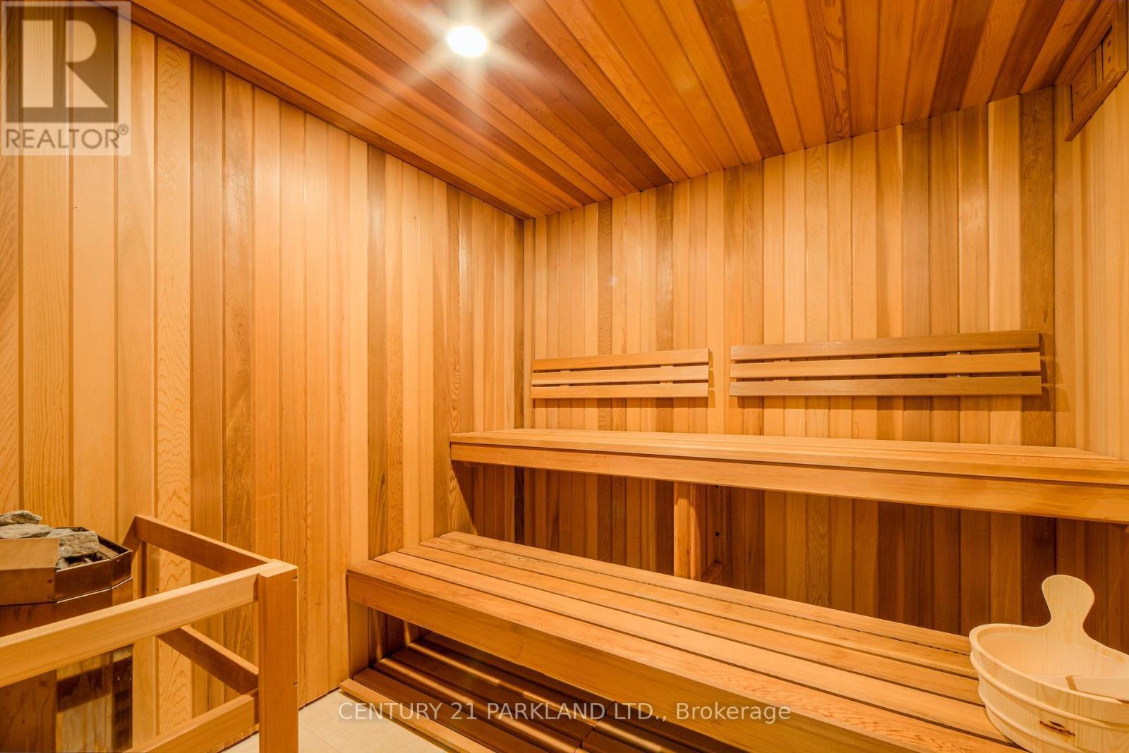 16 Flatbush Avenue, Vaughan, ON - Indoor Photo Showing Other Room