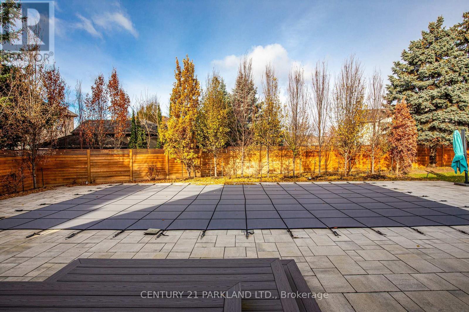 16 Flatbush Avenue, Vaughan, ON - Outdoor