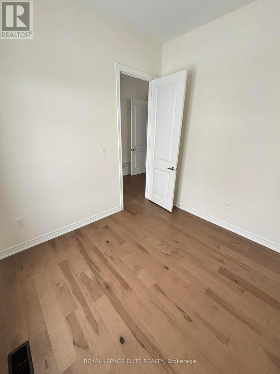 23 Addison Street, Caledon, ON - Indoor Photo Showing Other Room