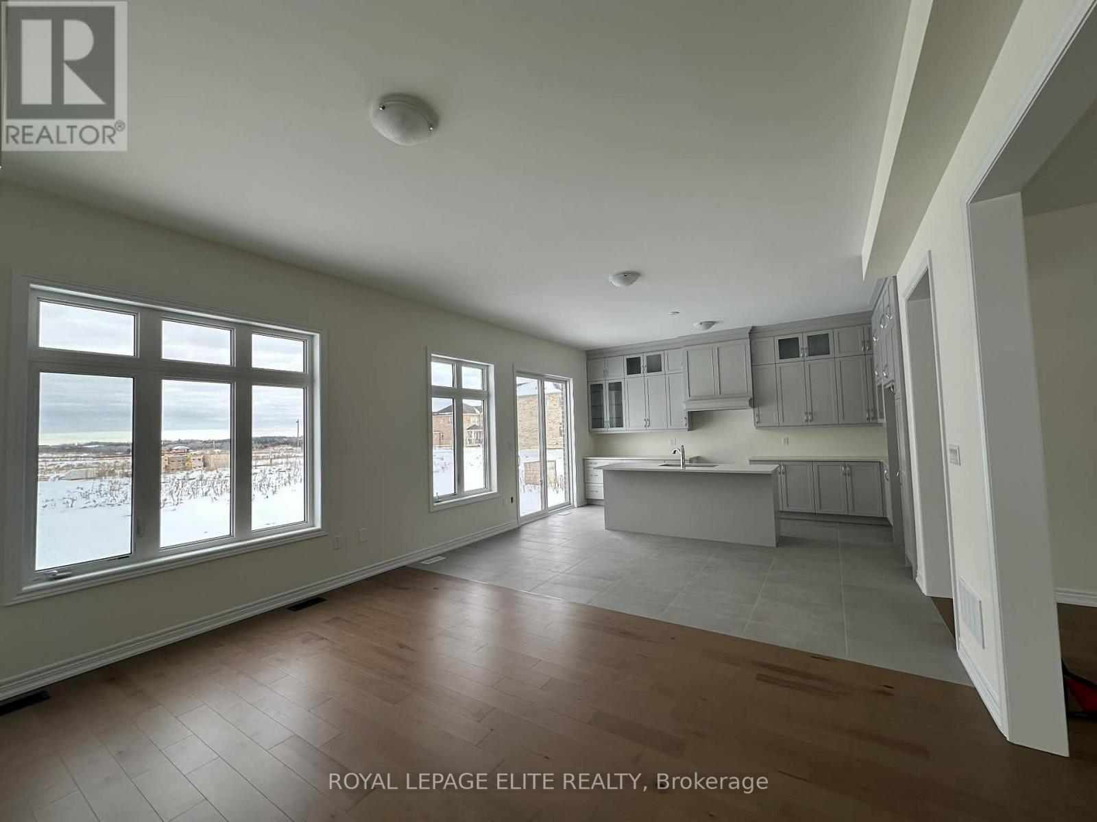 23 Addison Street, Caledon, ON - Indoor