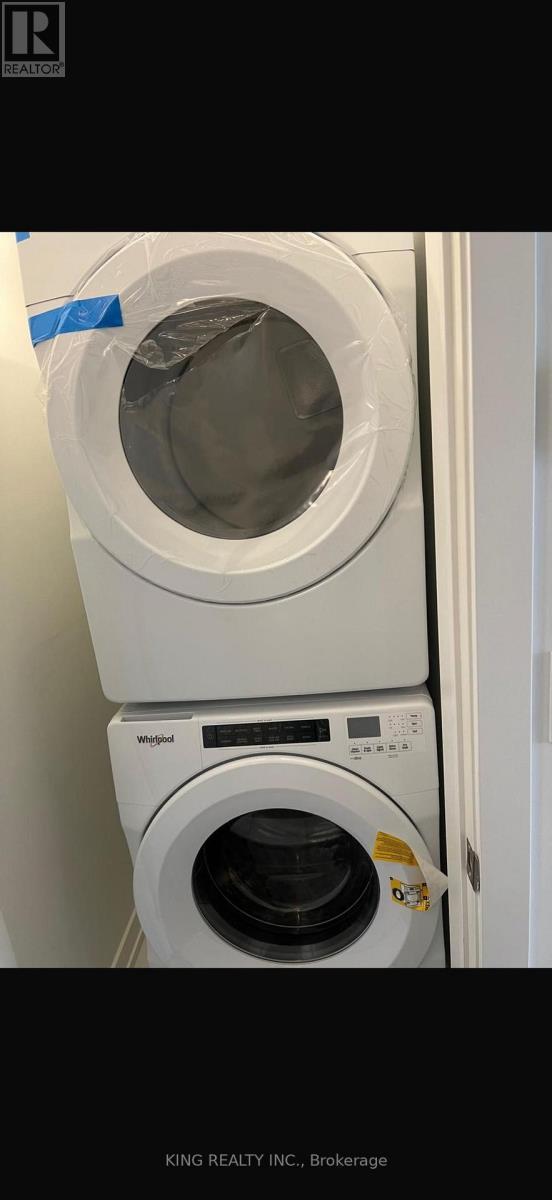 26 - 3550 Colonial Drive, Mississauga, ON - Indoor Photo Showing Laundry Room