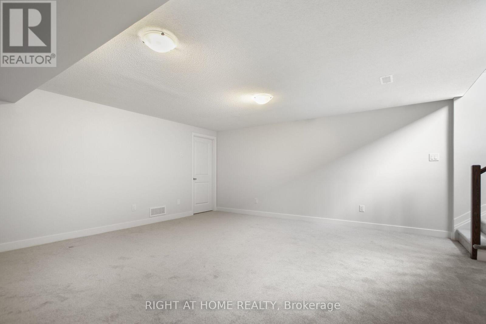 534 Corretto Place, Ottawa, ON - Indoor Photo Showing Other Room