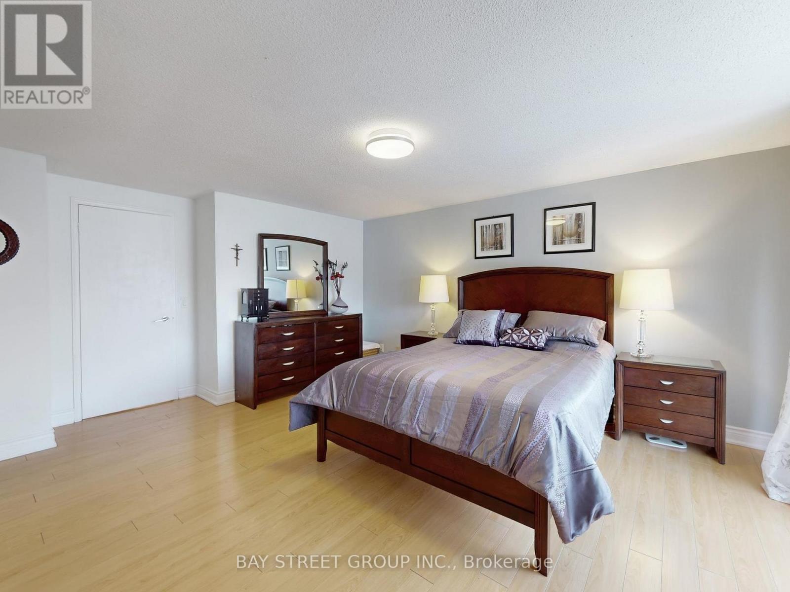 50 Greybeaver Trail, Toronto, ON - Indoor Photo Showing Bedroom