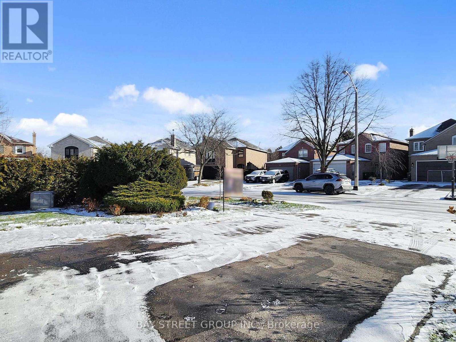 50 Greybeaver Trail, Toronto, ON - Outdoor