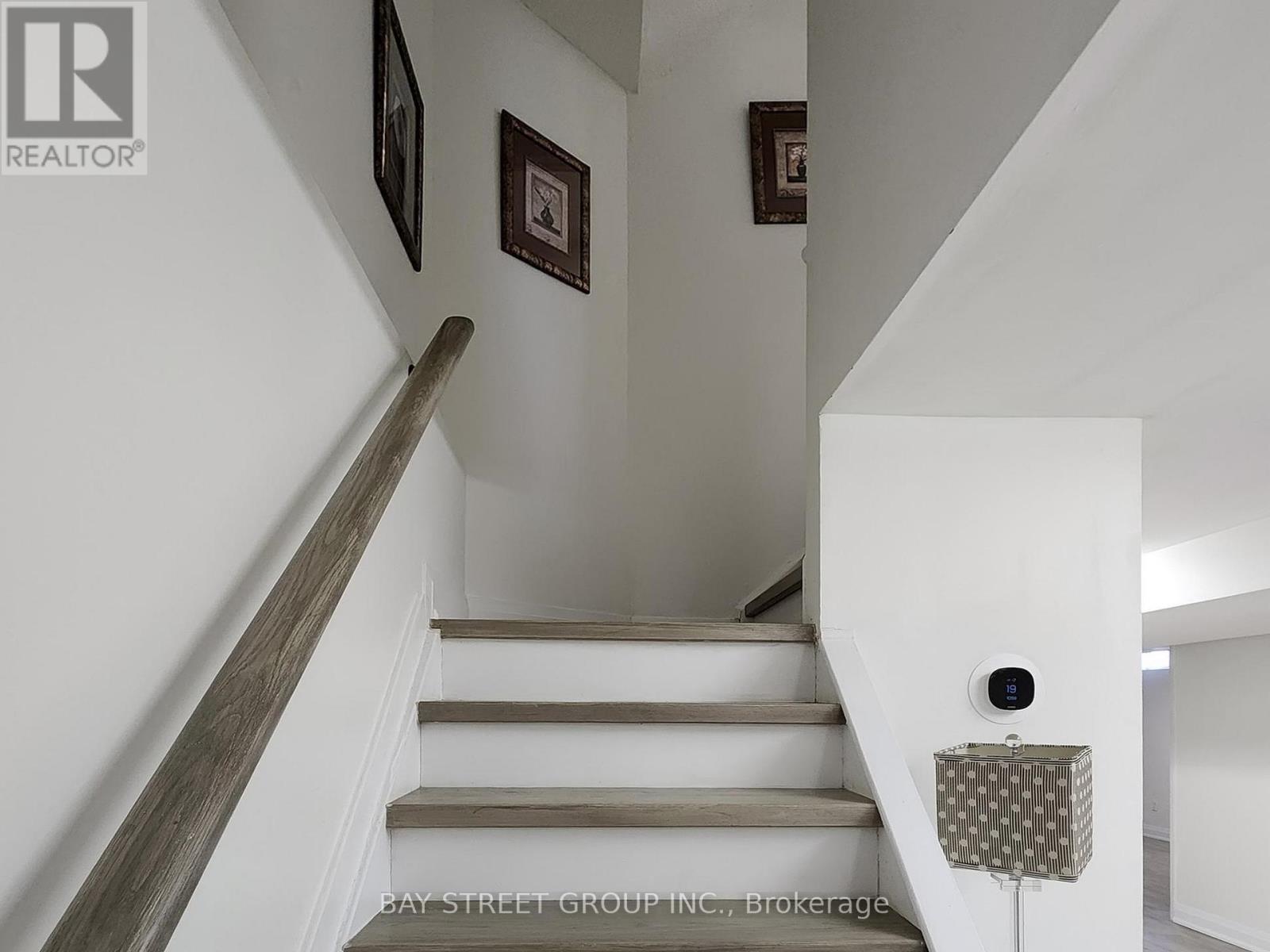 50 Greybeaver Trail, Toronto, ON - Indoor Photo Showing Other Room