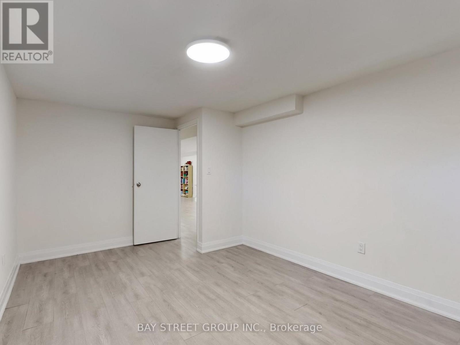 50 Greybeaver Trail, Toronto, ON - Indoor Photo Showing Other Room