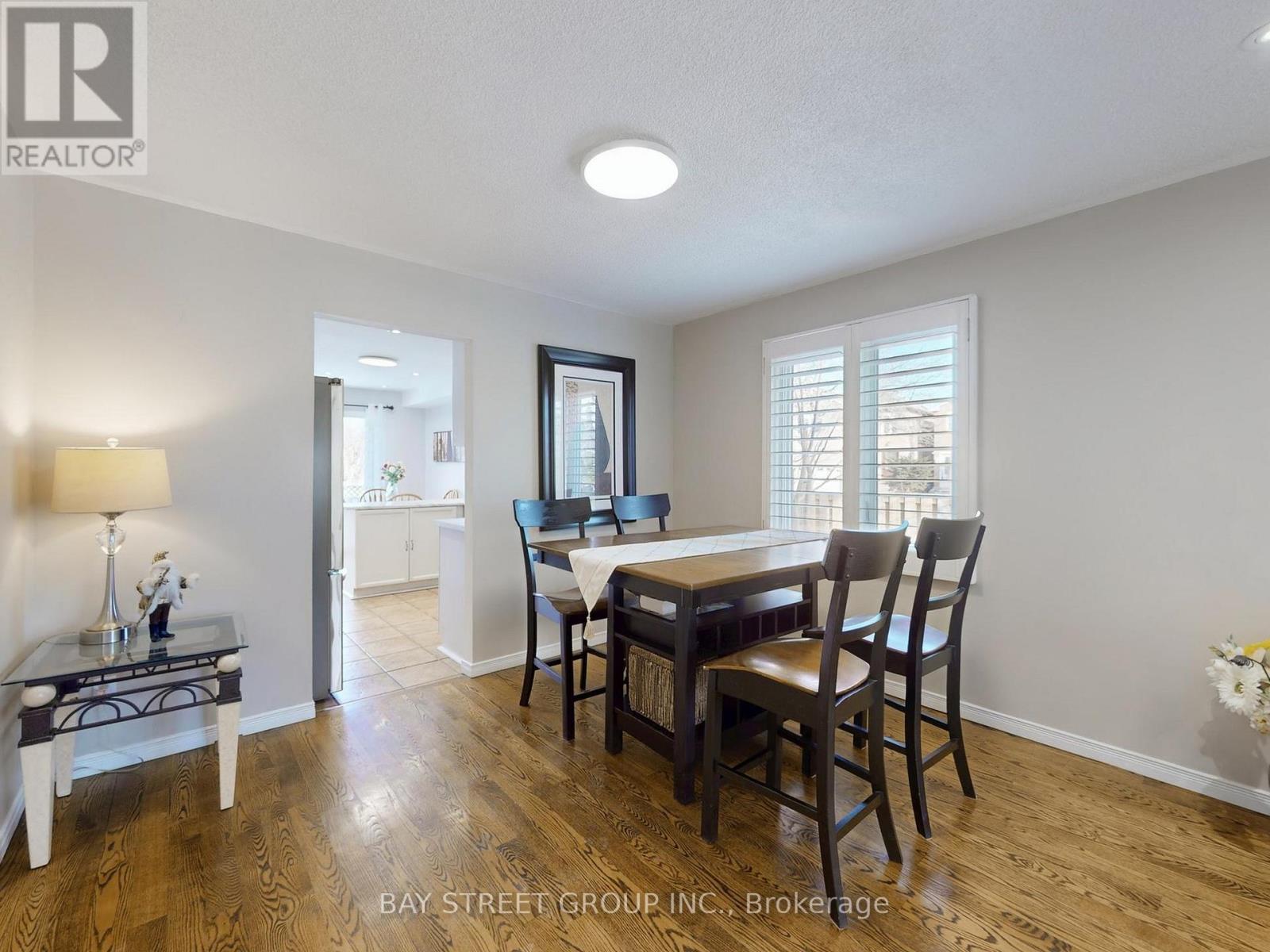 50 Greybeaver Trail, Toronto, ON - Indoor Photo Showing Dining Room