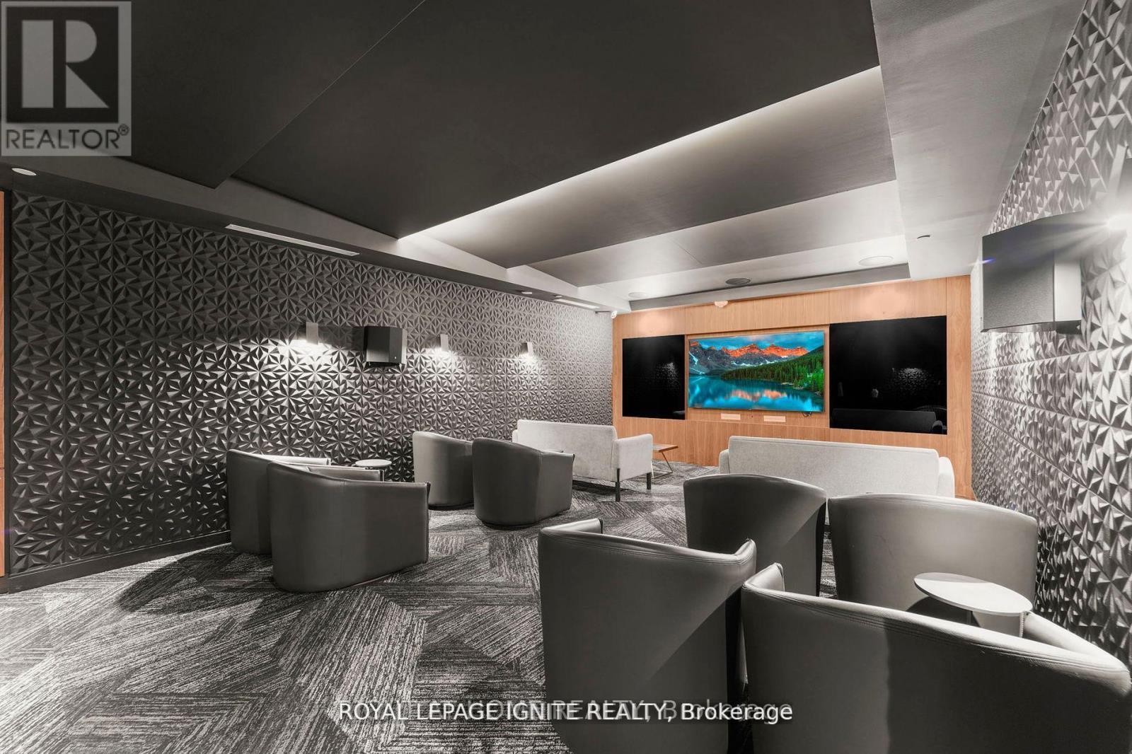 1007 - 255 Village Green Square, Toronto, ON - Indoor Photo Showing Other Room