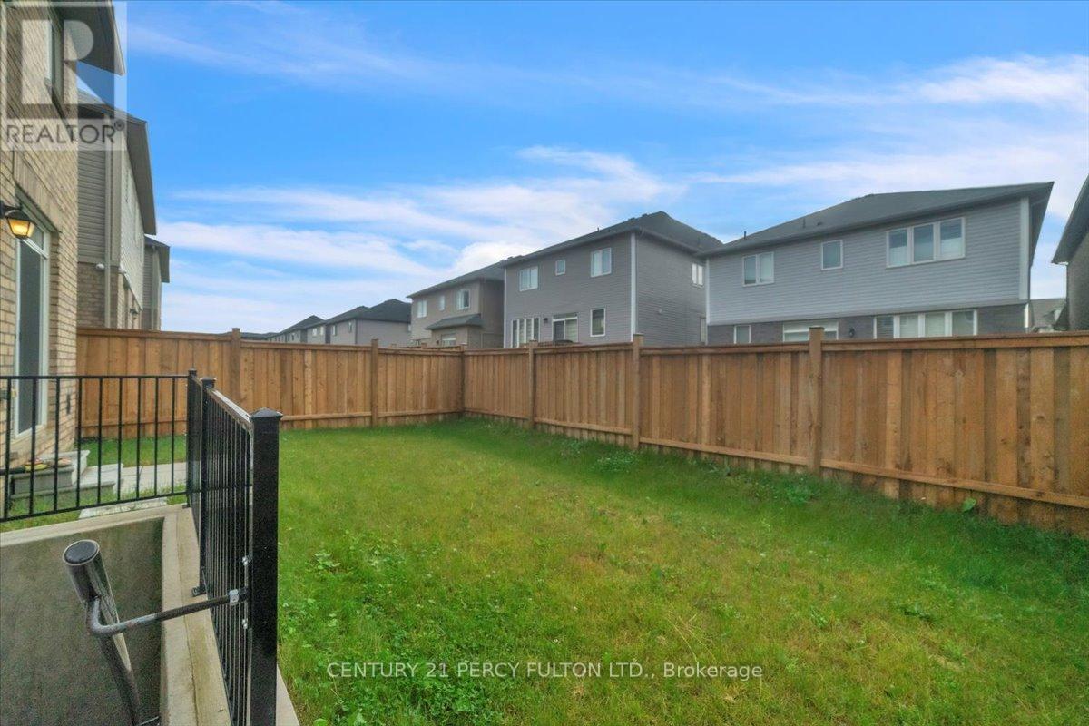 Bsmt - 80 Cooke Avenue, Brantford, ON - Outdoor