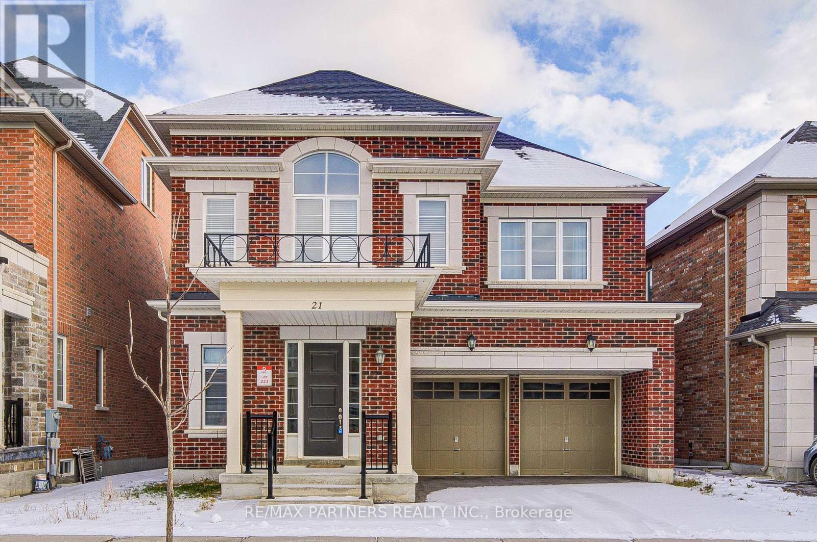 21 Planet Street, Richmond Hill, ON - Outdoor With Facade