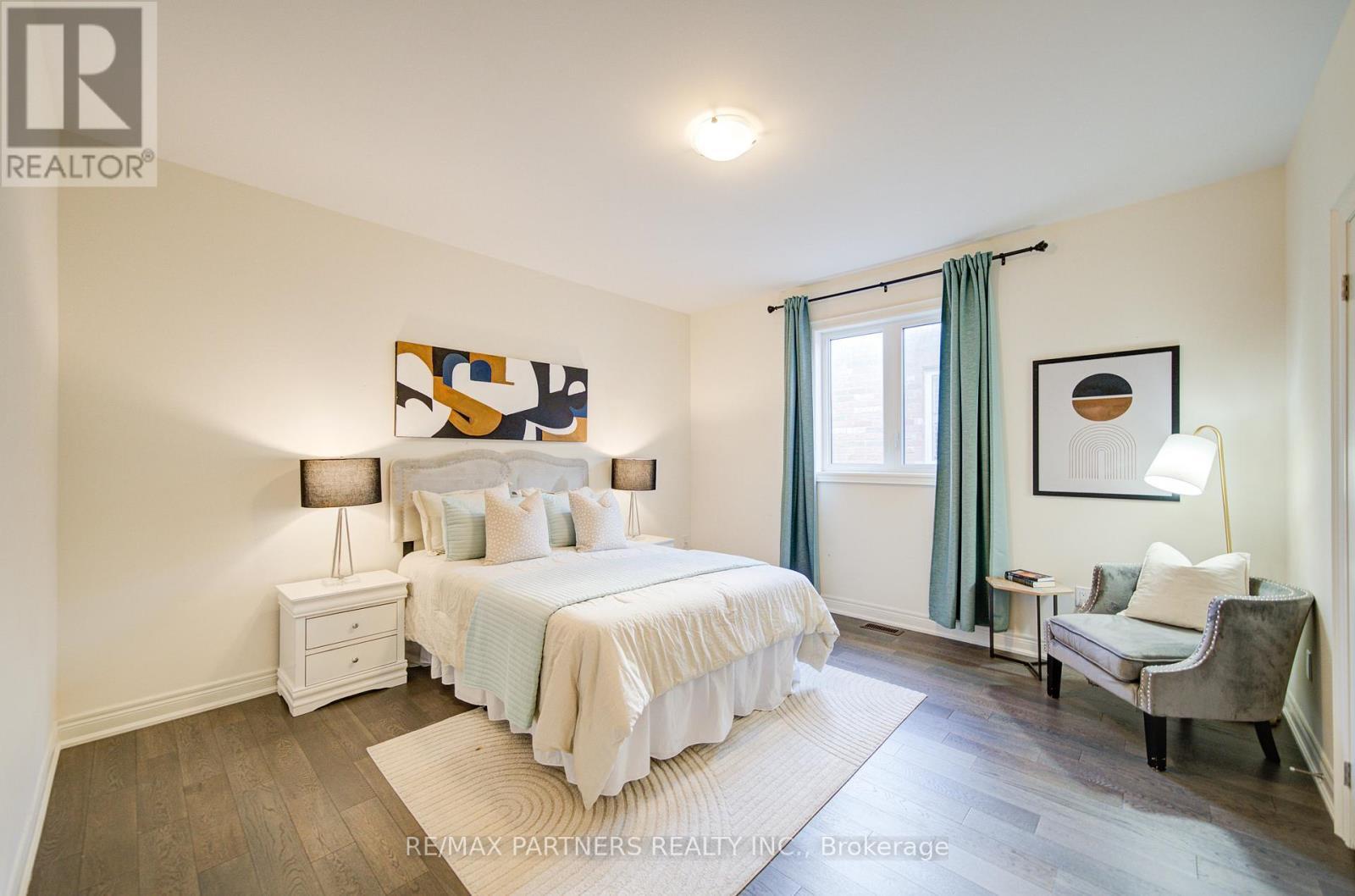 21 Planet Street, Richmond Hill, ON - Indoor Photo Showing Bedroom