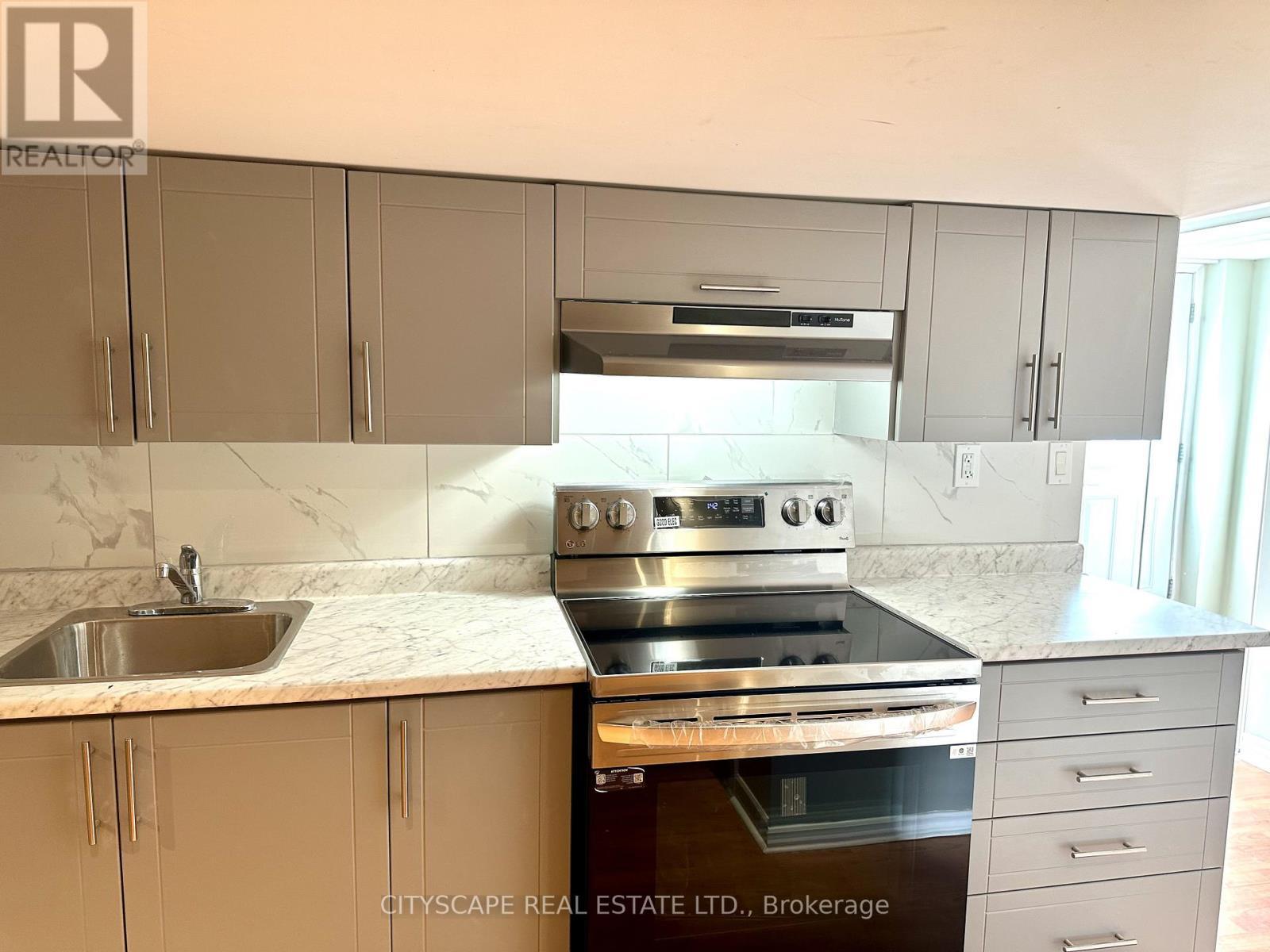 116 Rexway Drive, Halton Hills, ON - Indoor Photo Showing Kitchen