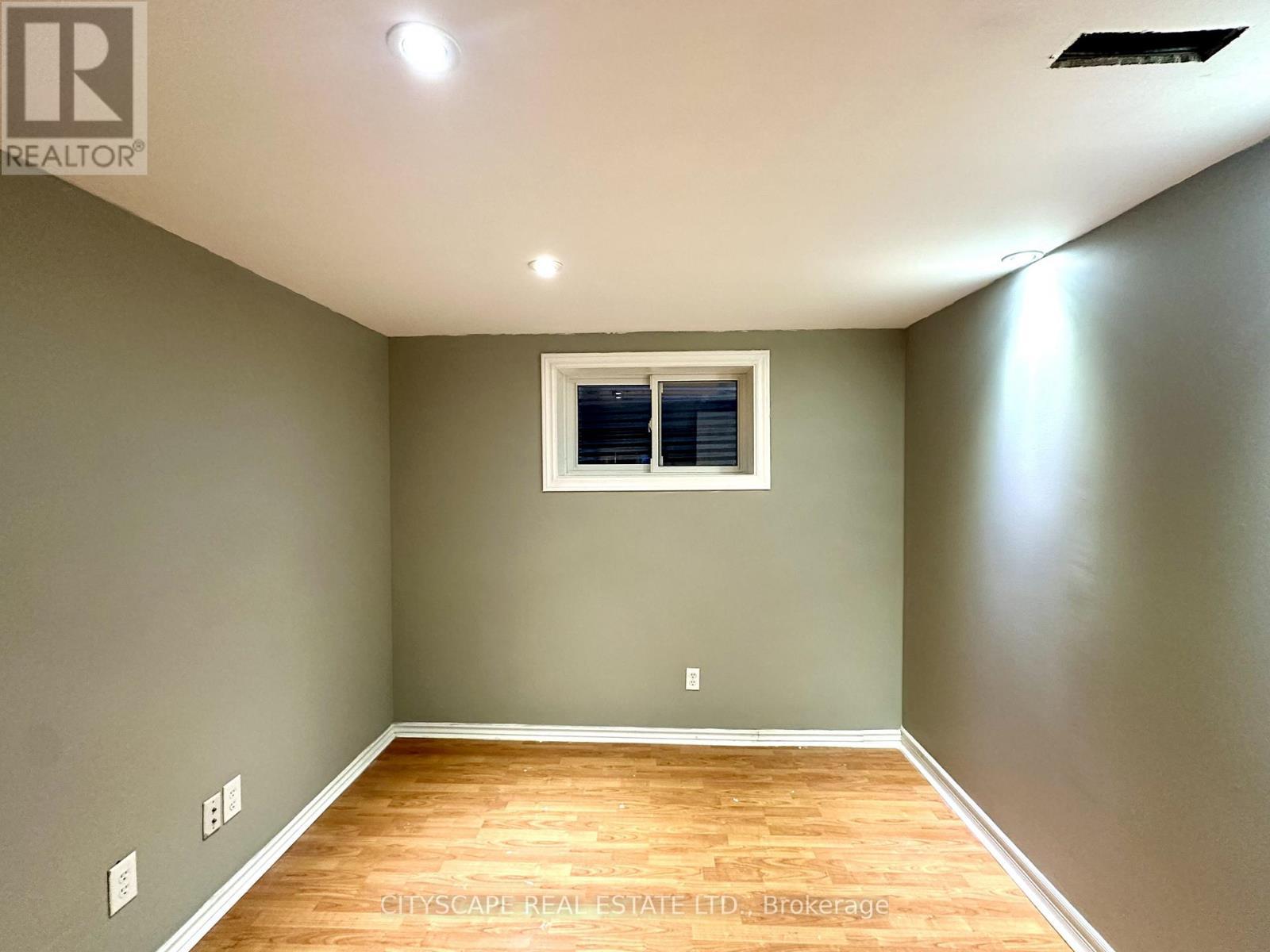 116 Rexway Drive, Halton Hills, ON - Indoor Photo Showing Other Room