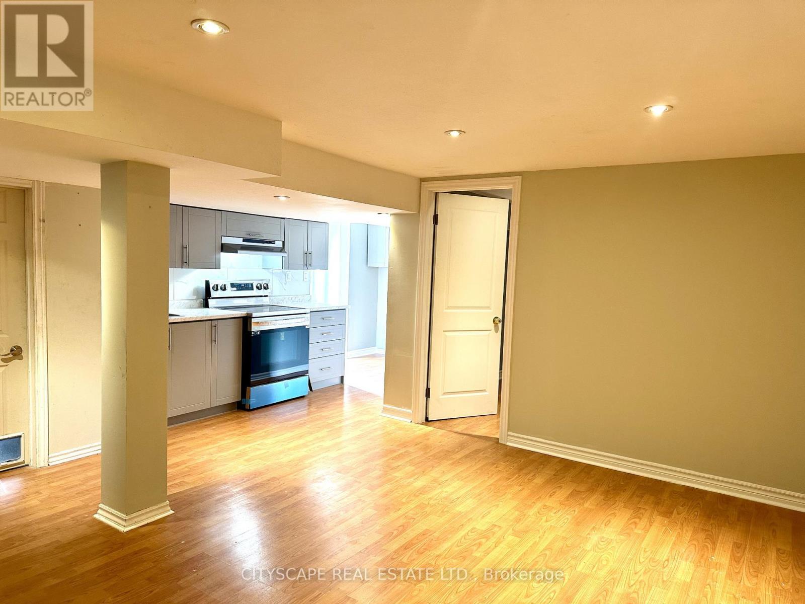 116 Rexway Drive, Halton Hills, ON - Indoor Photo Showing Kitchen