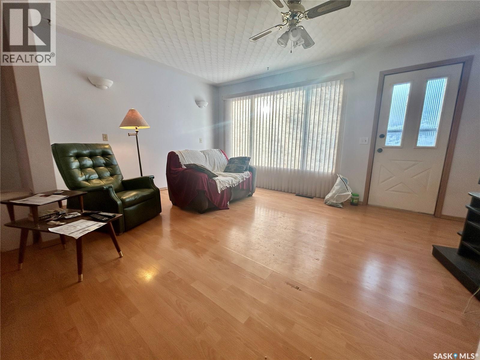 507 Doepker Avenue, Annaheim, SK - Indoor Photo Showing Other Room