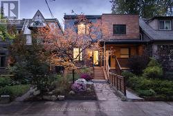 46 MORSE STREET Toronto, ON M4M 2P6