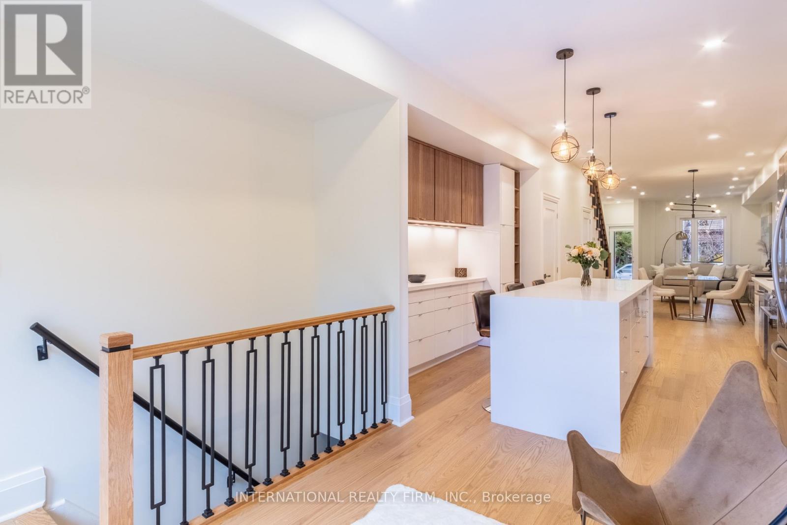 Kitchen and Living 2, and walk out to bsmt & deck - 46 Morse Street, Toronto, ON - Indoor