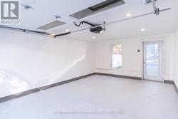 Detached finished Garage potlights, drywall -