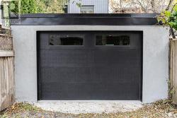 Detached finished Garage potlights, drywall -